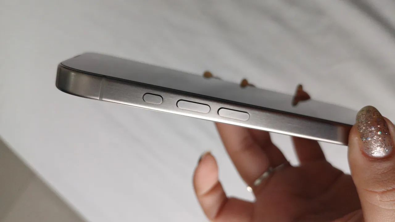 IPHONE 15 PRO MAX 256GB TITANIUM - 95% BATERIA  - Foto 2