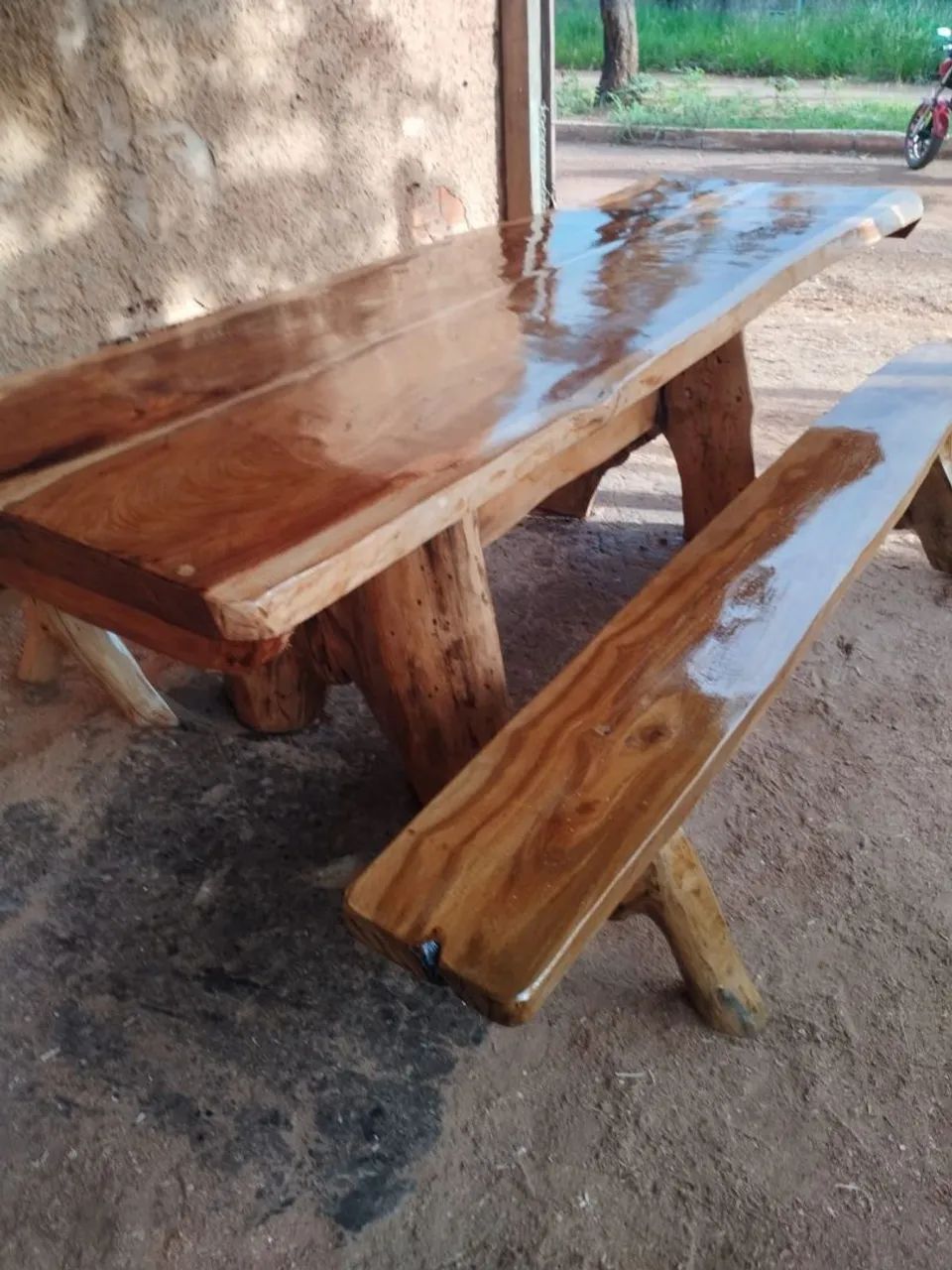 Mesa rustica 