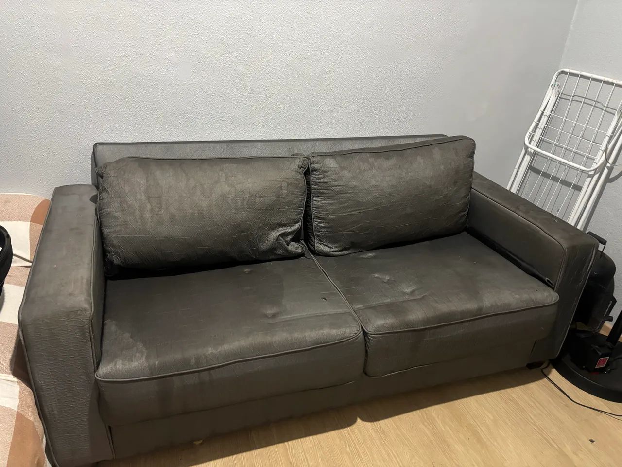 Sofá dois lugares 