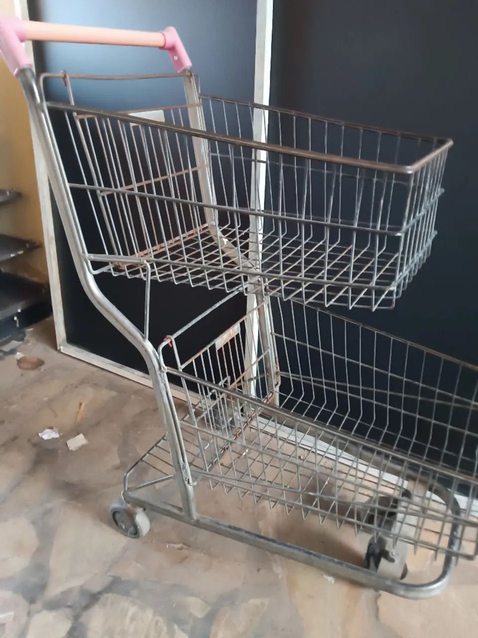 Carrinho para supermercados  - Foto 2