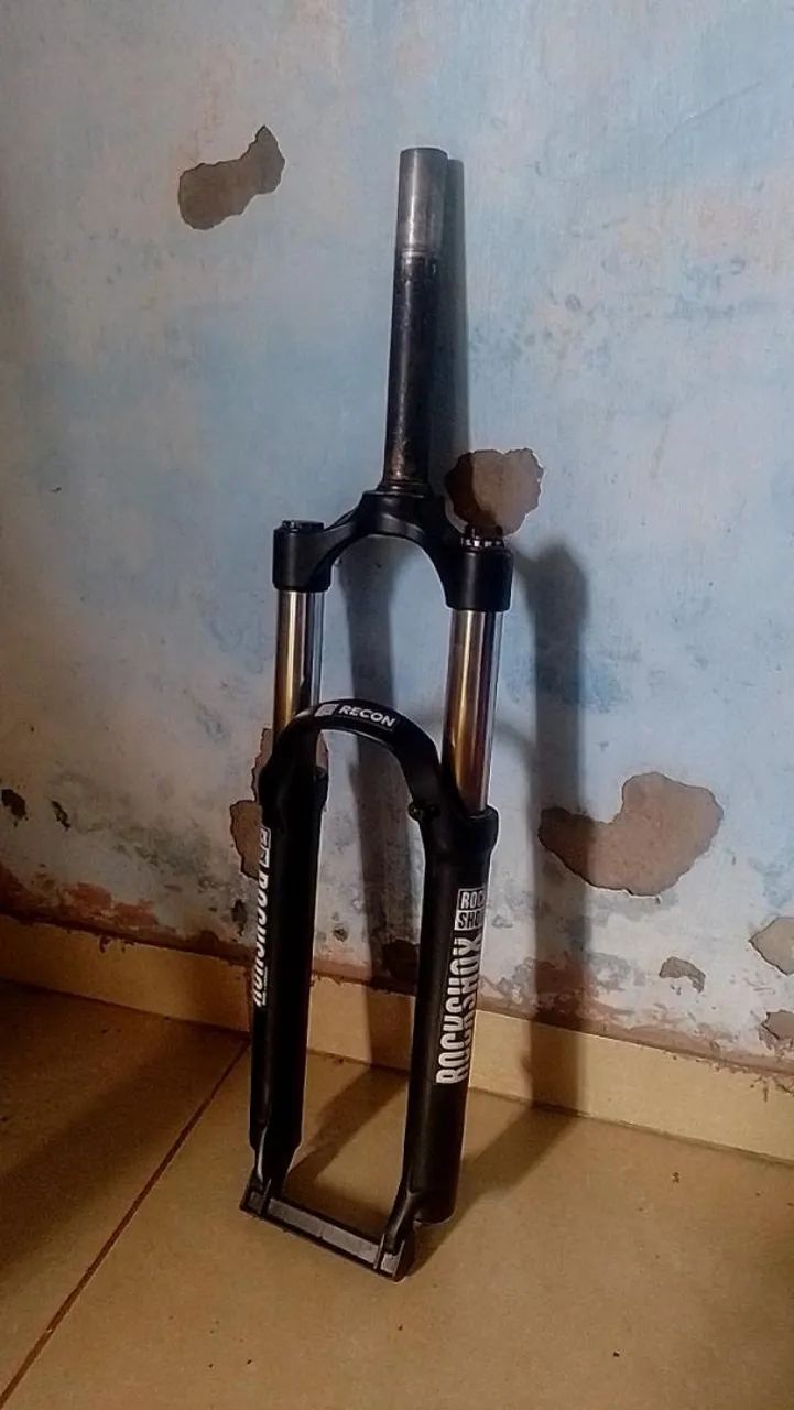 Nero 32 aro 26 120mm (com adesivos da rockshox recon) - Foto 3