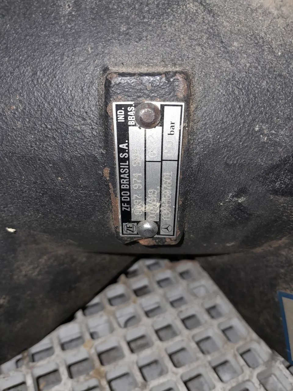 Caixa de direção  ZF  - Foto 2