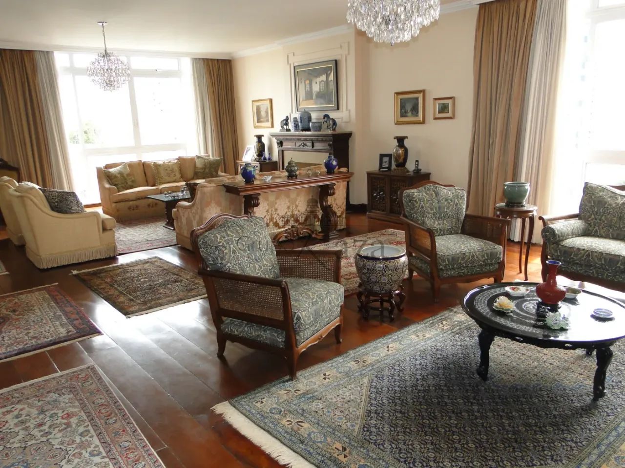 Apartamento - Jardim América - 3 Suítes - 455m²