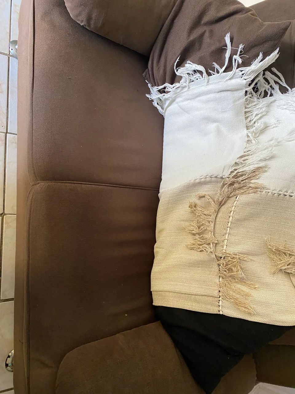 Vende sofá semi novo 