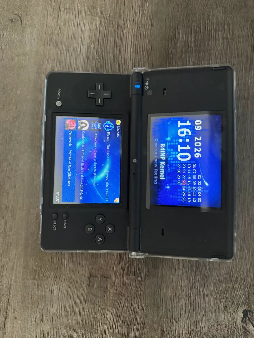 Nintendo DSi - Foto 2