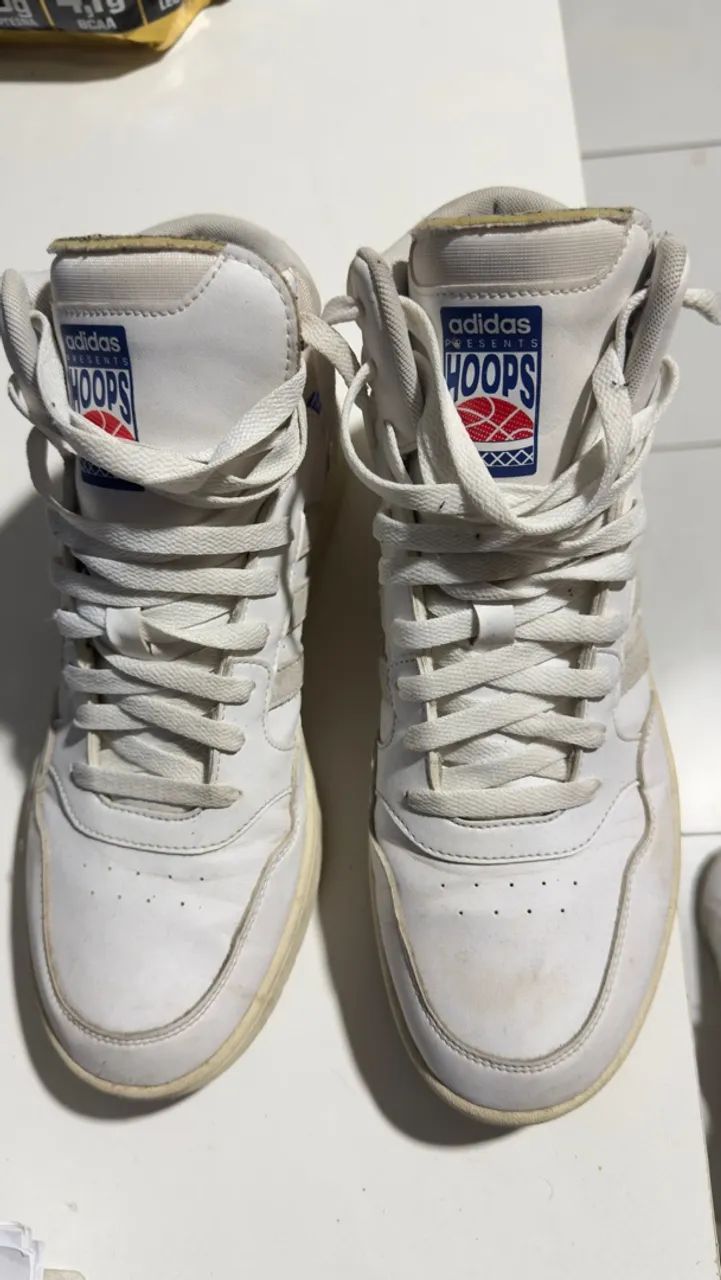 Tênis Adidas hoops 3.0 mid classic
