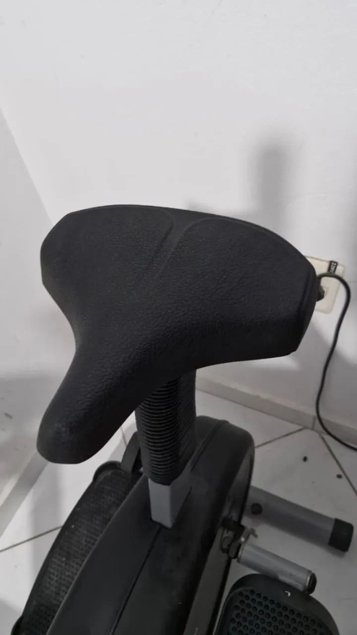 Aparelho de Ginástica Elíptico e Bicicleta Ergonômica Pelegrin PEL-FIT19 - Foto 5