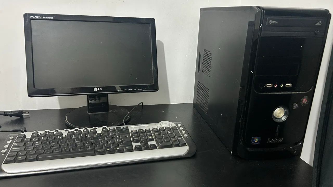 Computador para retirada de peças 