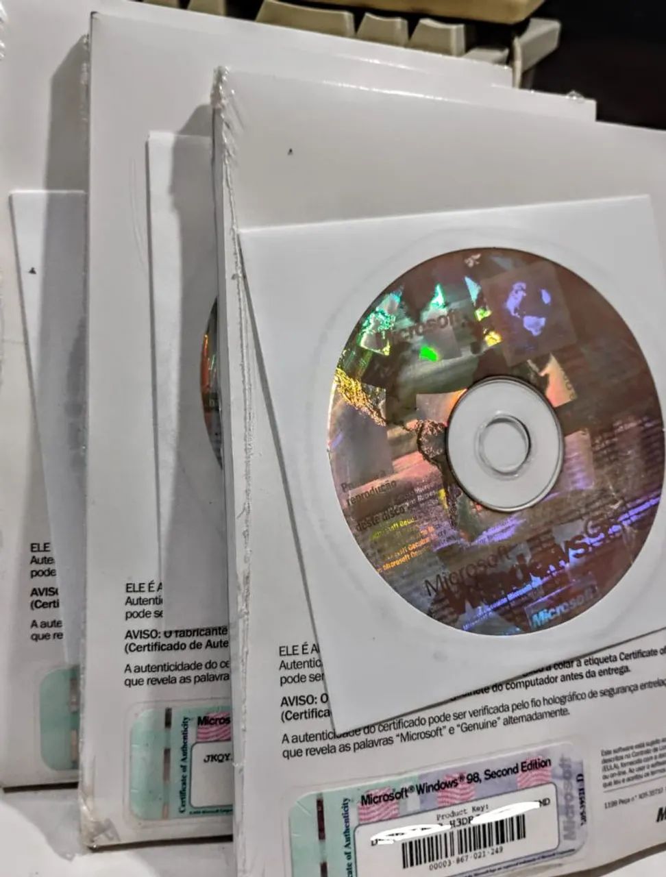 Windows 98 L.a.c.r.a.d.o. Relíquia. - Periféricos e Acessórios de