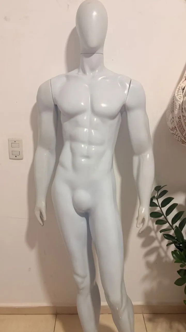 Manequim Feminino e Masculino Branco