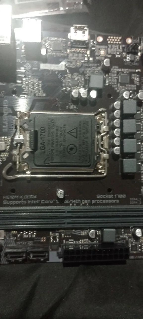 Placa mãe gigabyte nova  - Foto 3