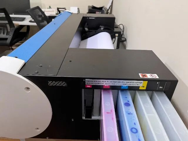 Plotter Roland BN-20 - Impressão e Corte Integrados - Foto 5