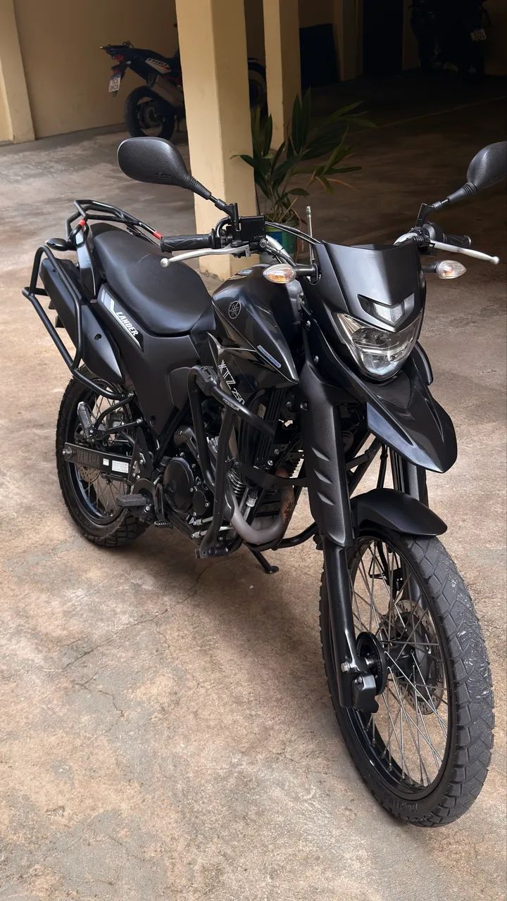 XTZ Lander 250  - Foto 3