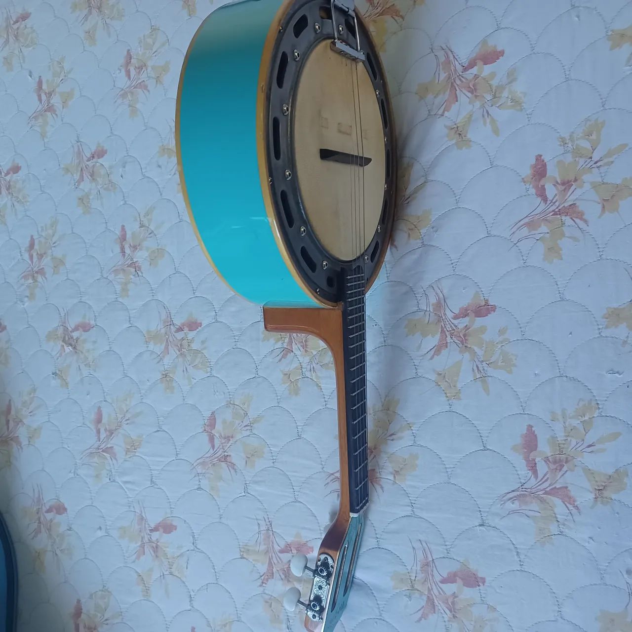 Banjo Rozini azul com case - Foto 5