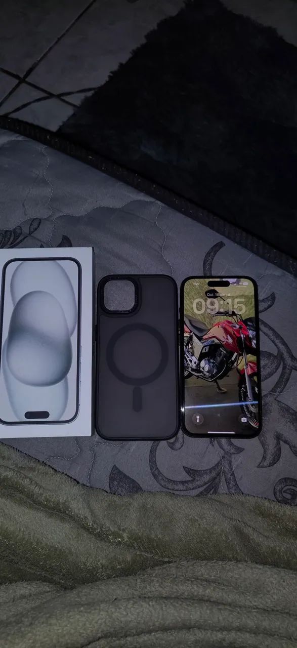 iPhone 15