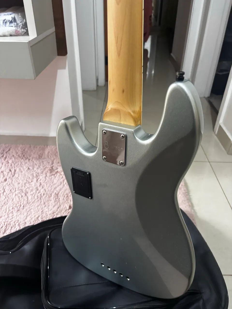 Vendo baixo Marcus miller V 07  - Foto 5