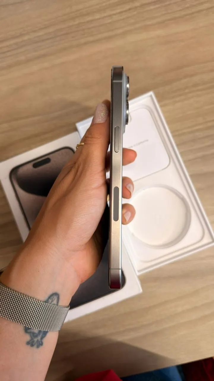 IPhone 15 Pro max 256gb  - Foto 2