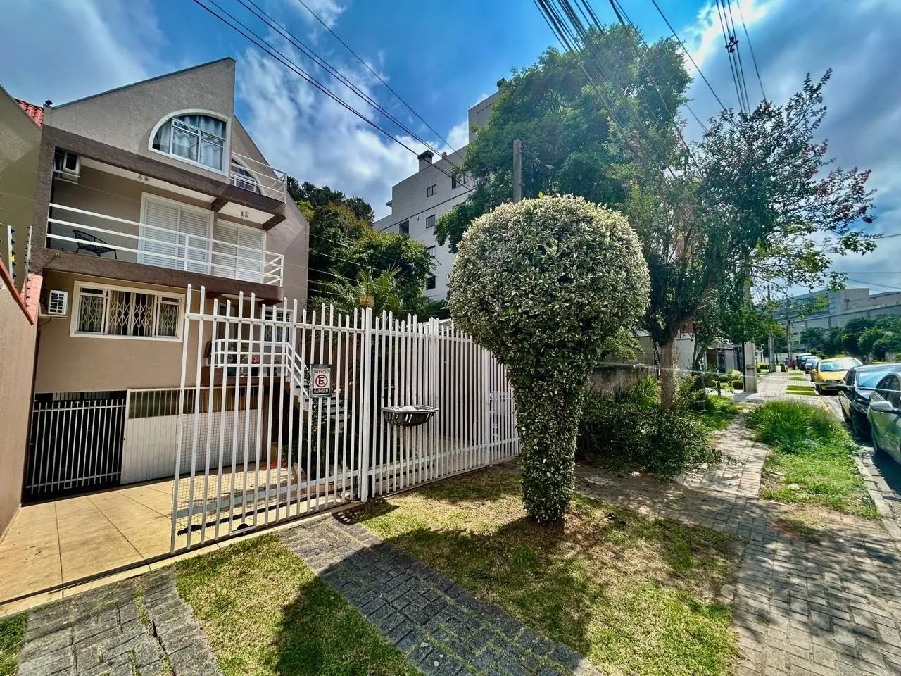 Sobrado triplex Portao - Foto 2
