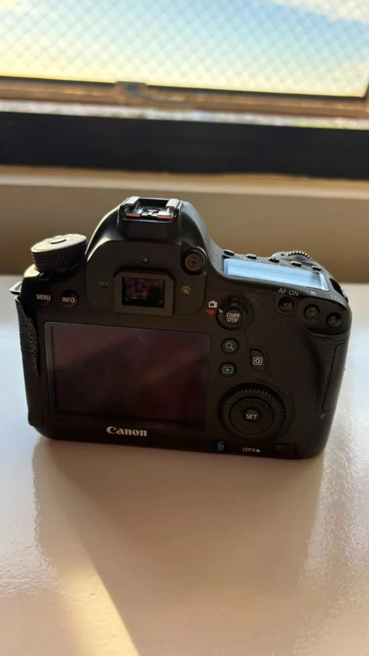 Camera Canon 6D