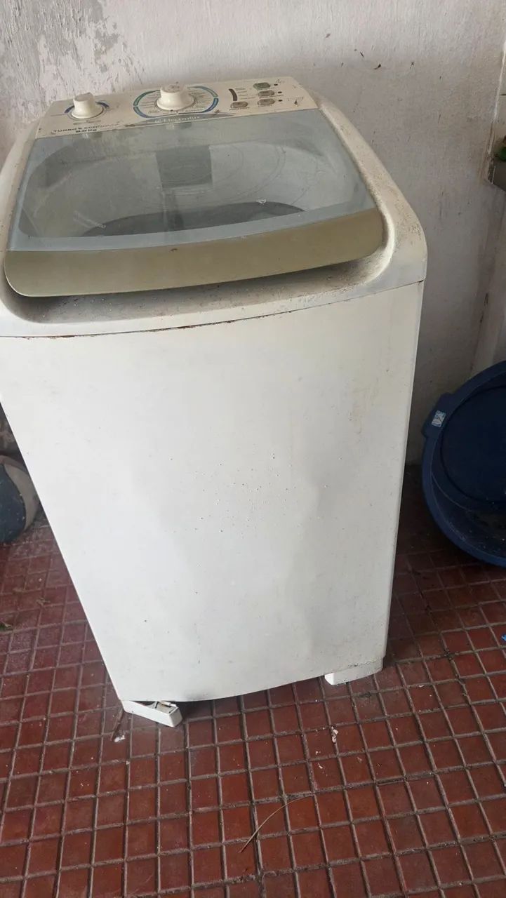 Máquina de lavar Eletrolux 
