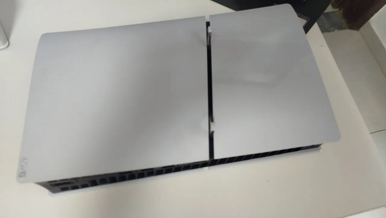 PlayStation 5 Slim digital (1tb) em orimo estado!! - Foto 2