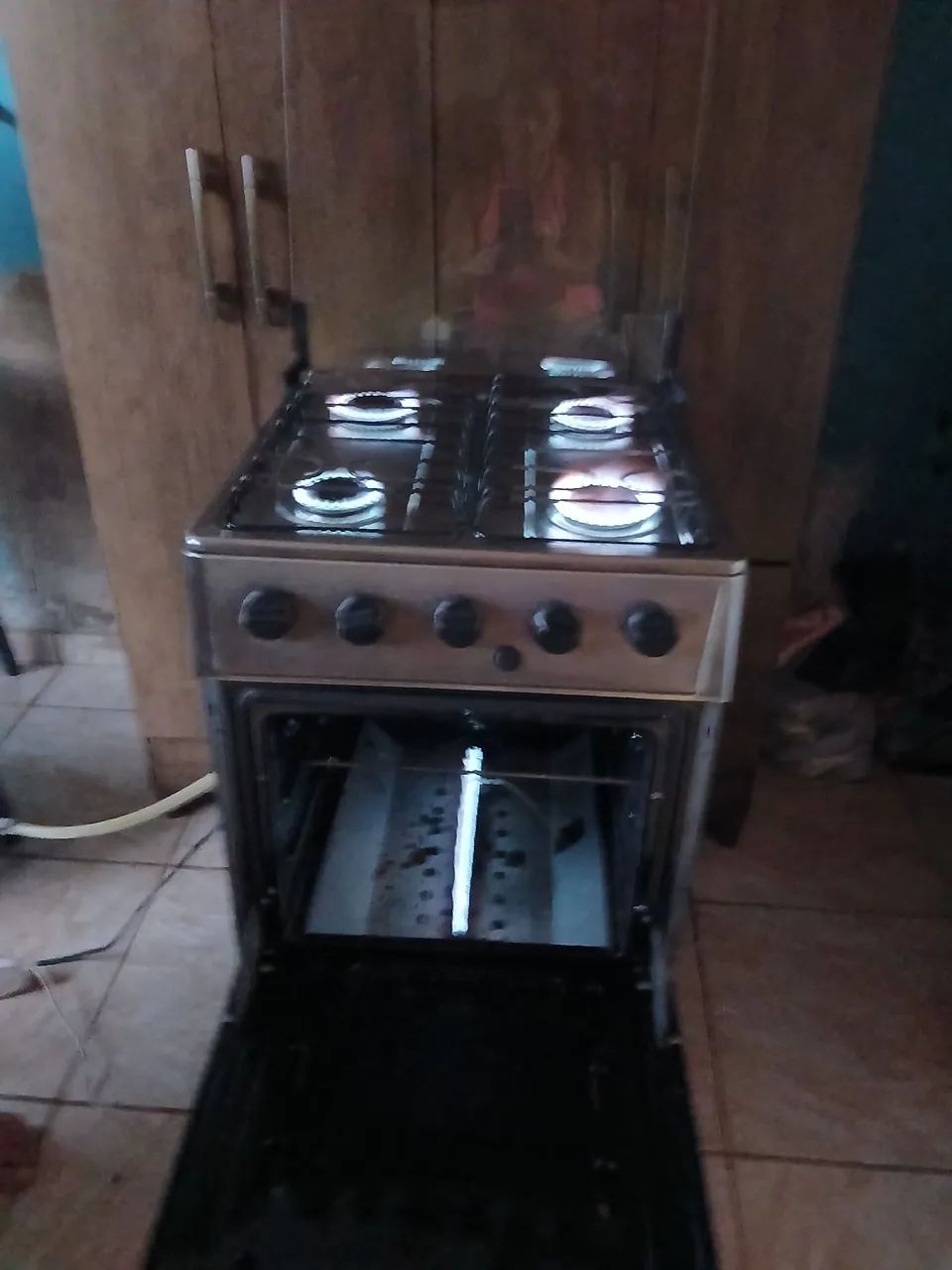 Fogão a gás e com elétro - Foto 2