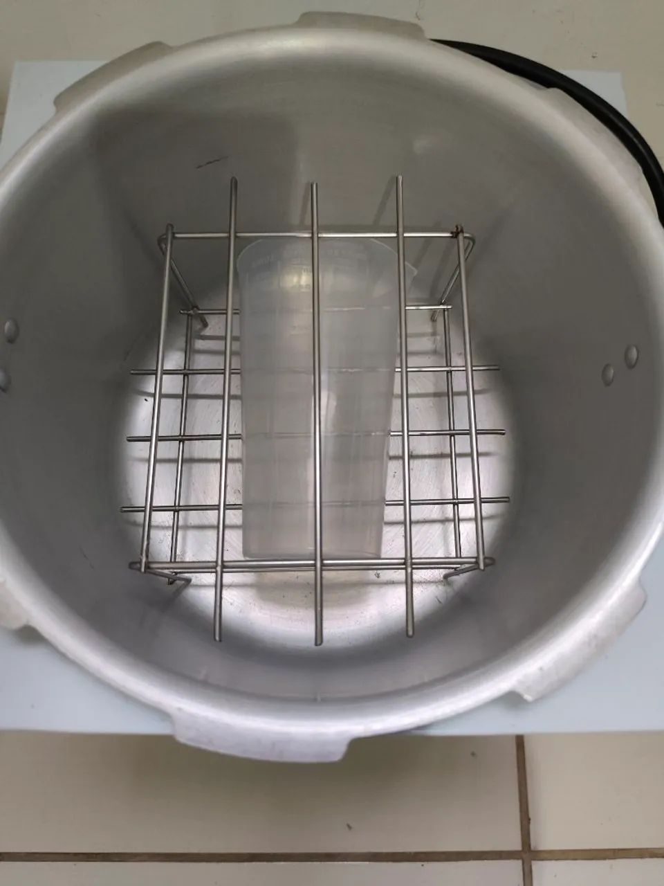 !!!PARA TORRAR!!!  VENDO AUTOCLAVE PARA MANICURE  - Foto 5