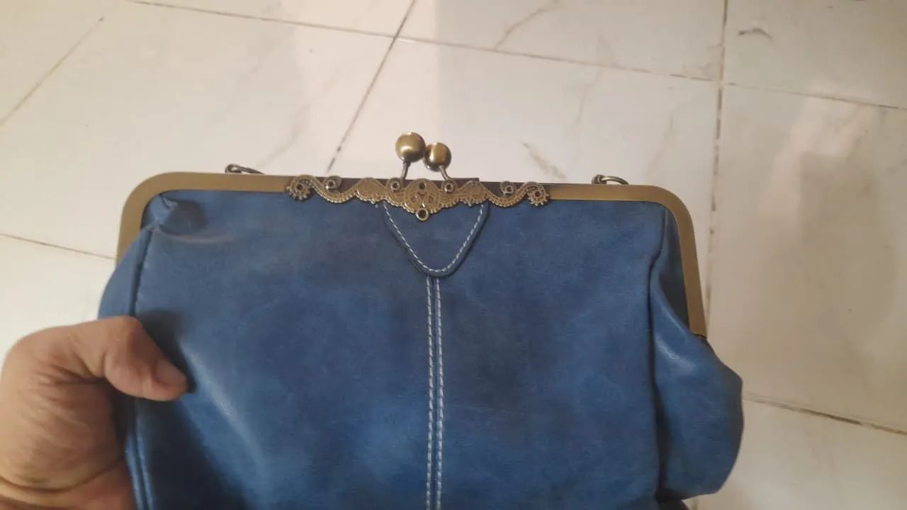 Bolsa vintage Kiss lock azul