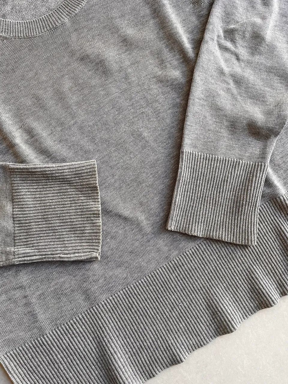 Tricot Calvin Klein cinza P - Foto 4