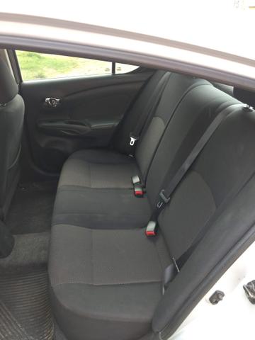 Nissan Versa - Foto 6