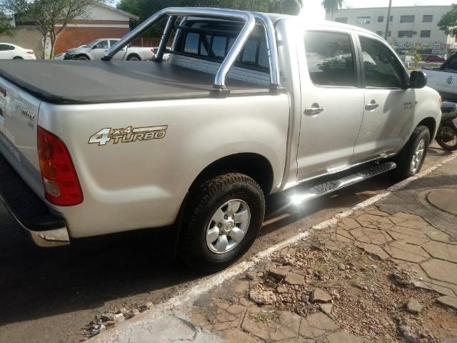 ToyotaHillux - Foto 4