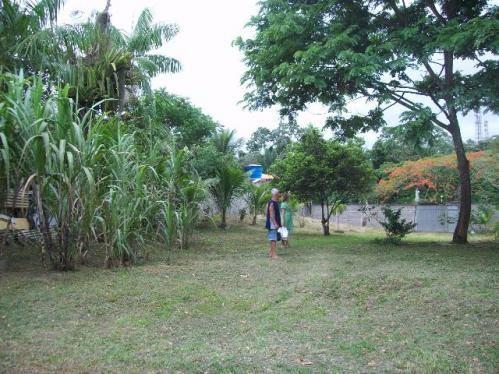 Sítio todo murado com área de 3000 m²