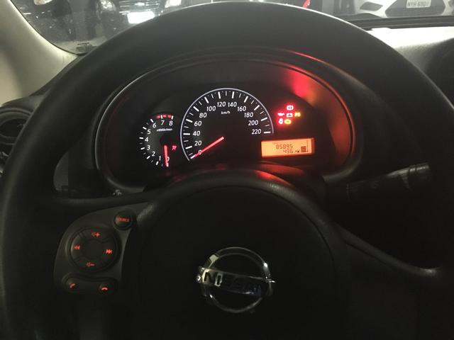 Vendo Nissan March SV 1.6 Super Completo