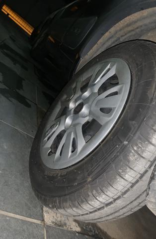 Vendo Fiat uno way 1.4 flex 4p 2011 - Foto 5