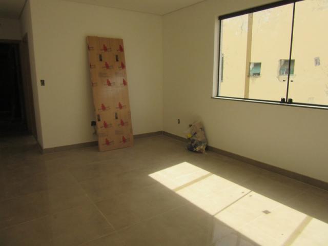 Lançamento no bairro Caiçara, prédio novo, 100% revestido com elevador! - Foto 4