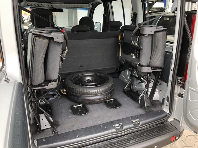 Fiat Doblò 1.8 2016 7 lugares impecável toda revisada - Foto 7