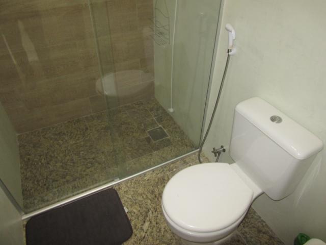 Excelente casa em local tranquilo para quem quer sossego! área nobre do bairro. - Foto 15