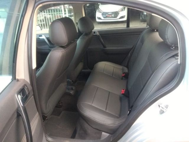 Polo Sedan 1.6 Flex 2006/2007 - Foto 11