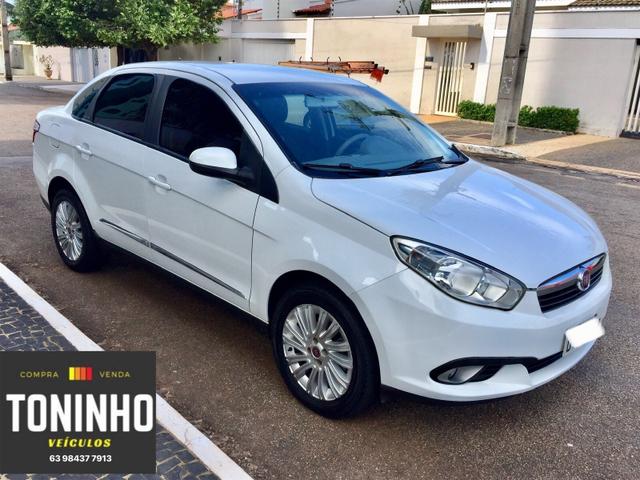 Fiat Grand Siena 1.6 Essence 14/15 Manual - Foto 6