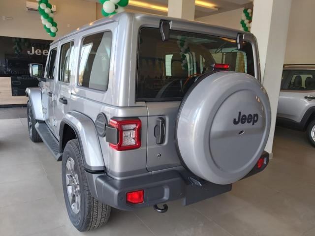 WRANGLER SAHARA UNLIMITED OVERLAND 4X4 2.0 AT8 TUR - Foto 4