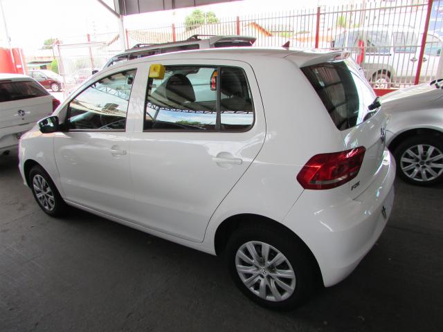 FOX 2014/2015 1.0 MI TRENDLINE 8V FLEX 4P MANUAL - Foto 7