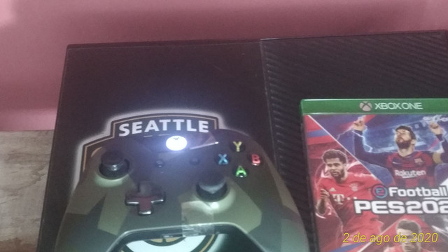 Vendo xboxone sem nada com defeito