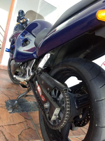 Suzuki Gsx750F - Foto 3