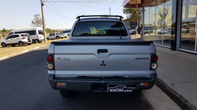 L200 2010 outdoor 2.5 diesel 4x4 completa prata - Foto 5