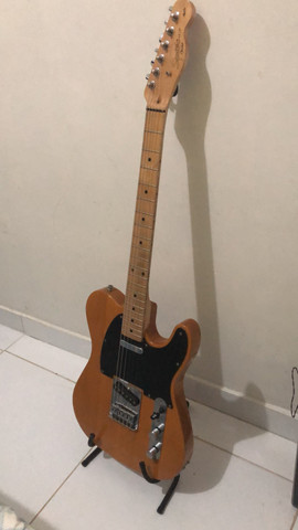 Fender squier telecaster afinity
