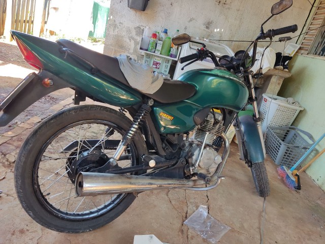 TITAN 125 2002