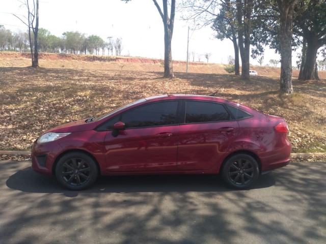 FIESTA SEDAN 1.6 SE MANUAL FLEX 2011 COMPLETO