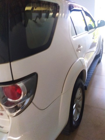 VENDO HILUX SW4 3.0 D4D, TURBO DIESEL, 7 LUGARES