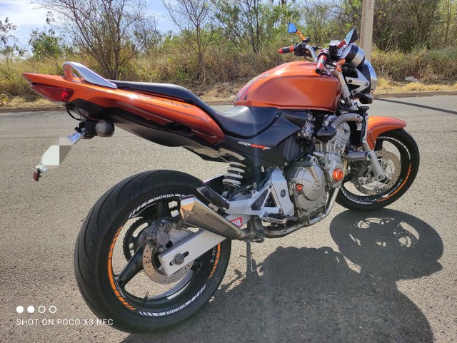HORNET 2007 TOP