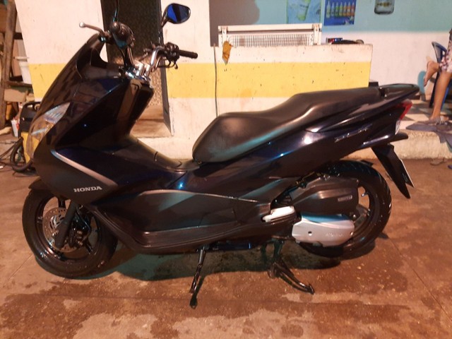 HONDA PCX 150 CC AUTOMÁTICA